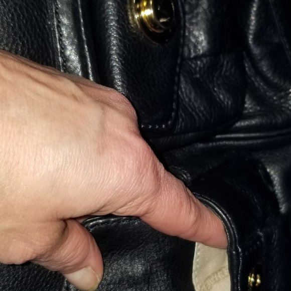 Michael Kors Black Leather Satchel with dust bag - Picture 15 of 16